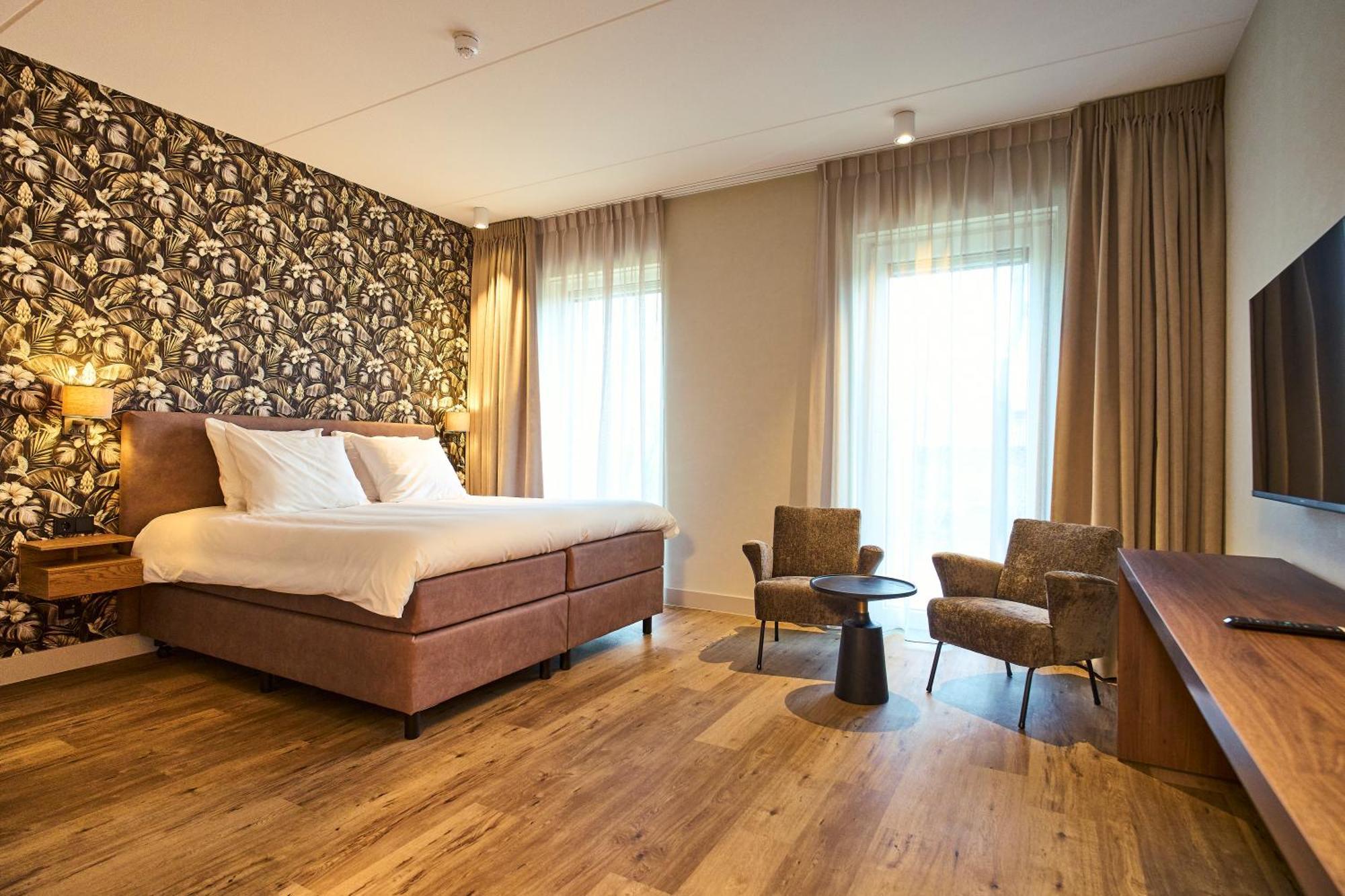 Het Eilandhotel De Cocksdorp  Exterior foto A room at the hotel